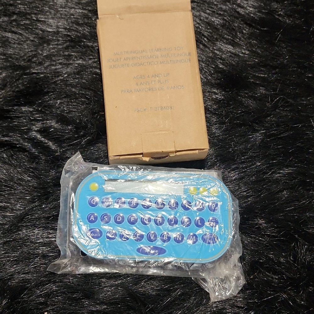 Blue Children's Learning Toy. Avon  Ages 4 And Up.